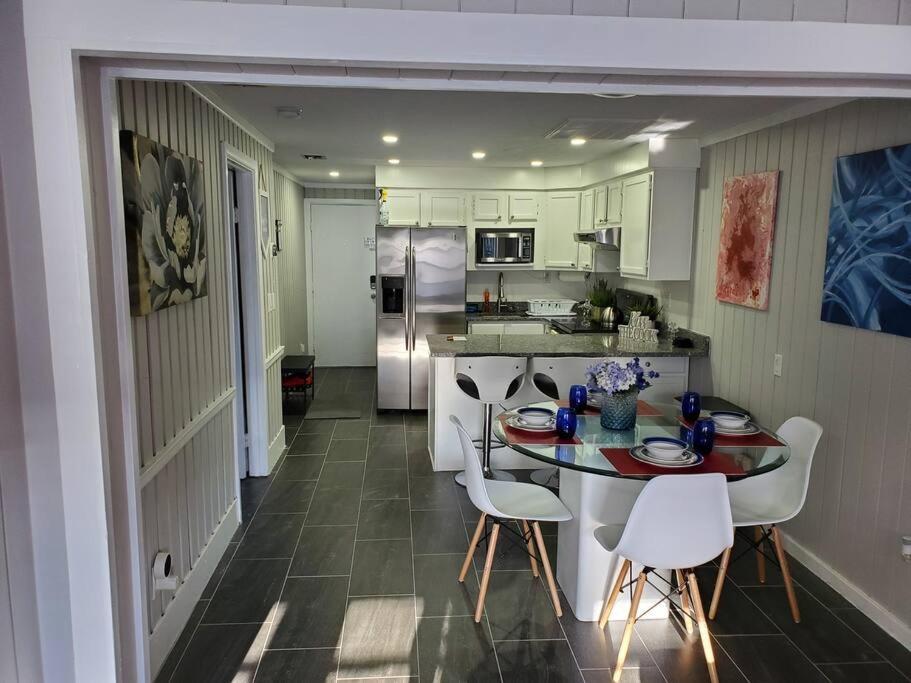 Beautiful Cottage Near Lake Louisa & Mins From Disney, Vehicle Rental Available Clermont Kültér fotó